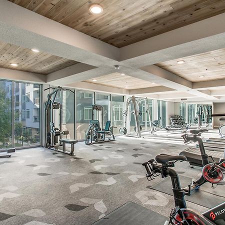 Lush Downtown Condo On Riverwalk W King Ste, Free Parking, Pet Friendly, Centrally Located On Riverwalk San Antonio Luaran gambar